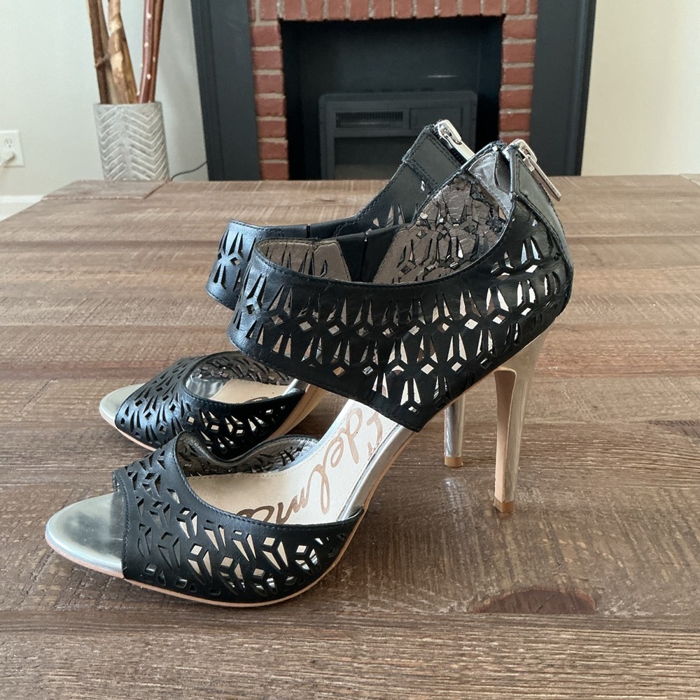 Sam Edelman Alva Heels Leather Cutouts Size 10 Black Back zZpper 4" Silver Heel